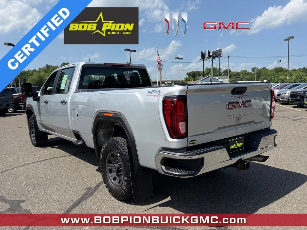 Used 2022 GMC Sierra 3500 Pro AWD/4WD image 4