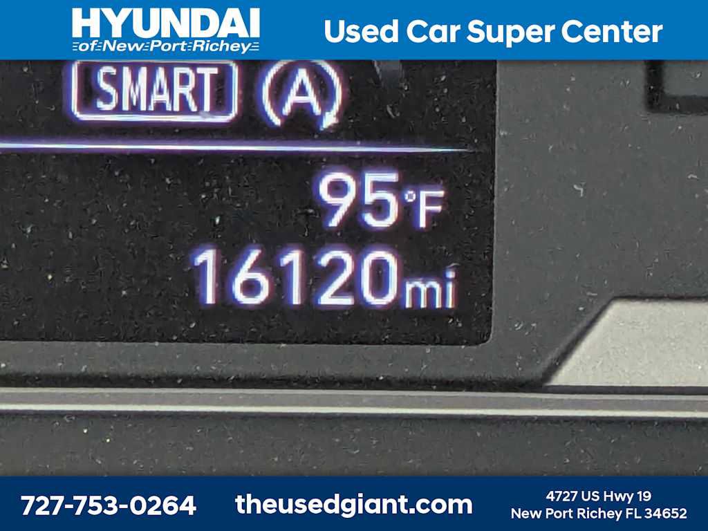Certified 2023 Hyundai Tucson SEL w/ Winter Package FWD image 34
