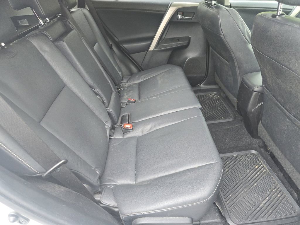 Used 2014 Toyota RAV4 Limited w/ Technology Package AWD/4WD image 19