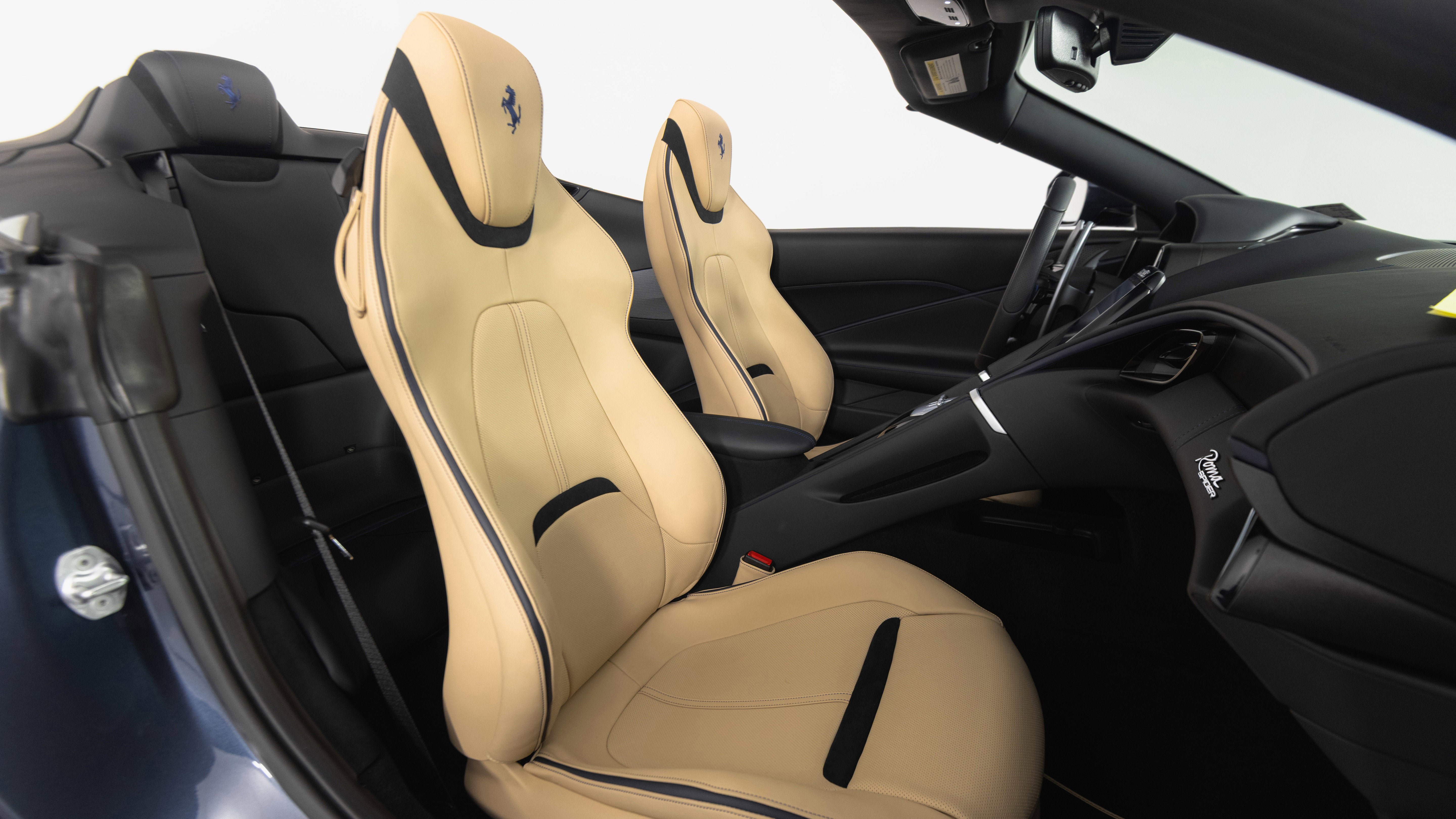 Certified 2025 Ferrari Roma Spider RWD image 42