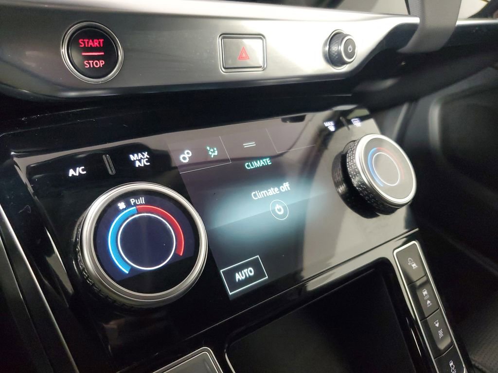 Used 2020 Jaguar I-PACE S image 30