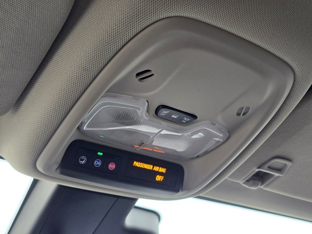 Used 2025 Buick Encore GX Preferred w/ Comfort Package image 33