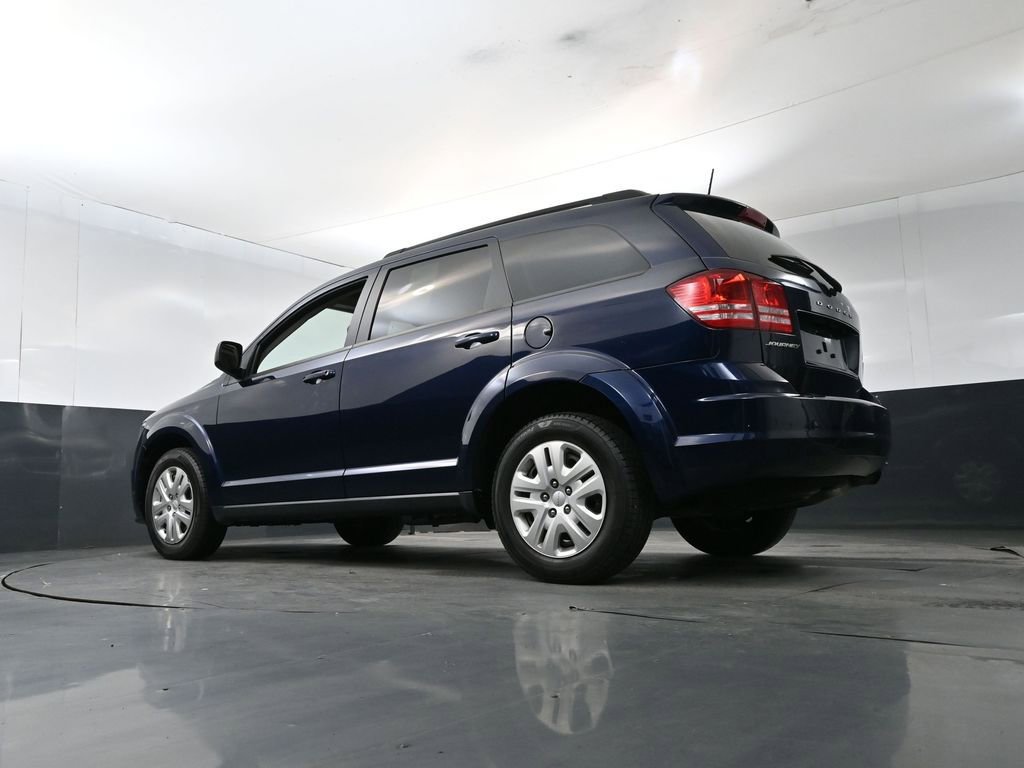 Used 2020 Dodge Journey SE w/ SE Popular Equipment Group FWD image 21