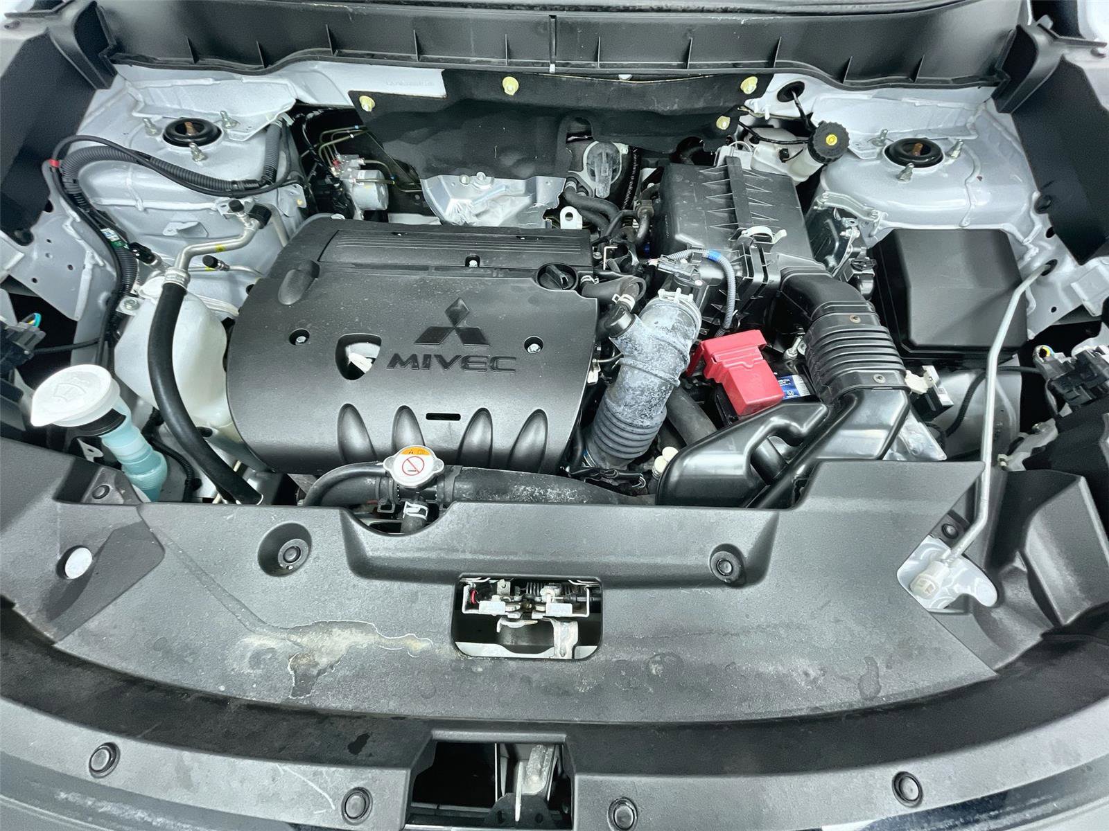 Used 2024 Mitsubishi Outlander Sport SE image 11