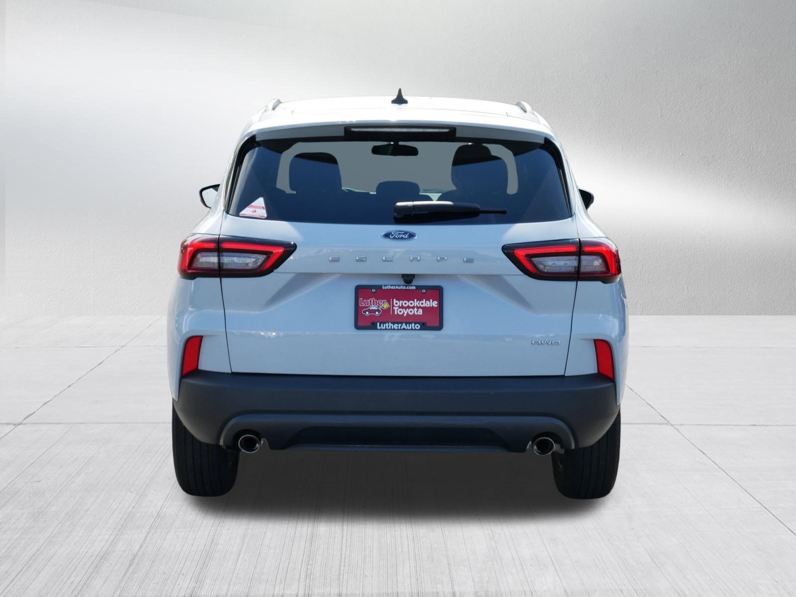 Used 2025 Ford Escape ST-Line AWD/4WD image 6