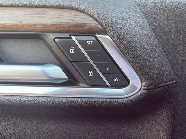 Certified 2024 Chevrolet Silverado 3500 High Country w/ High Country Premium Package image 16