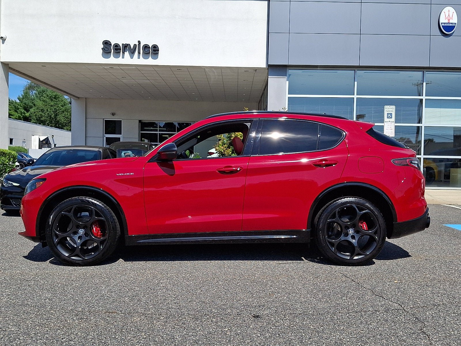 Used 2024 Alfa Romeo Stelvio Veloce AWD/4WD image 7