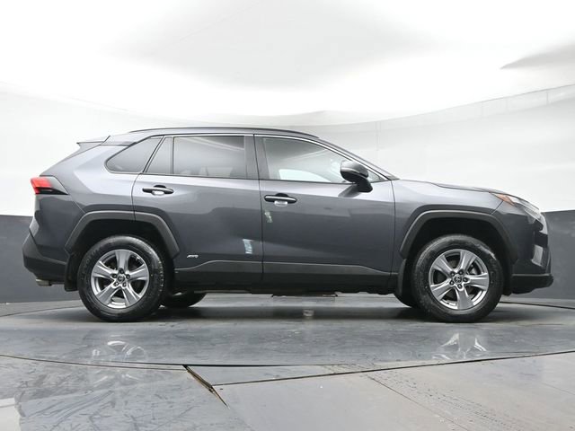 Certified 2025 Toyota RAV4 LE AWD/4WD image 30