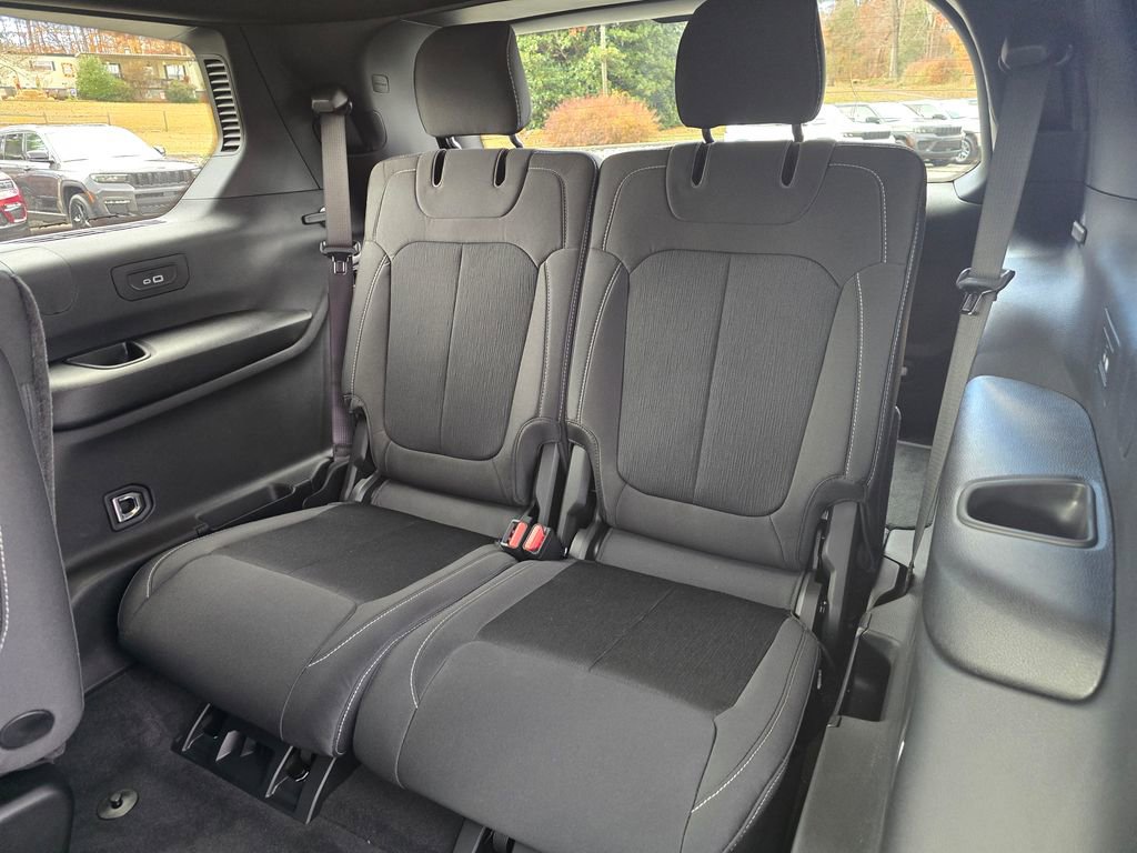 New 2025 Jeep Grand Cherokee L Laredo w/ Luxury Tech Group I image 12