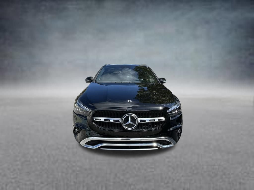 Used 2025 Mercedes-Benz GLA 250 4MATIC image 2