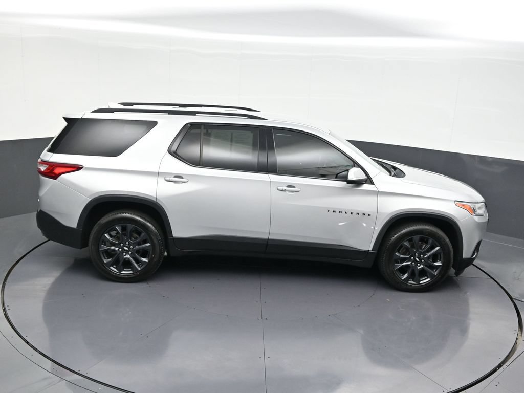 Used 2021 Chevrolet Traverse RS FWD image 21