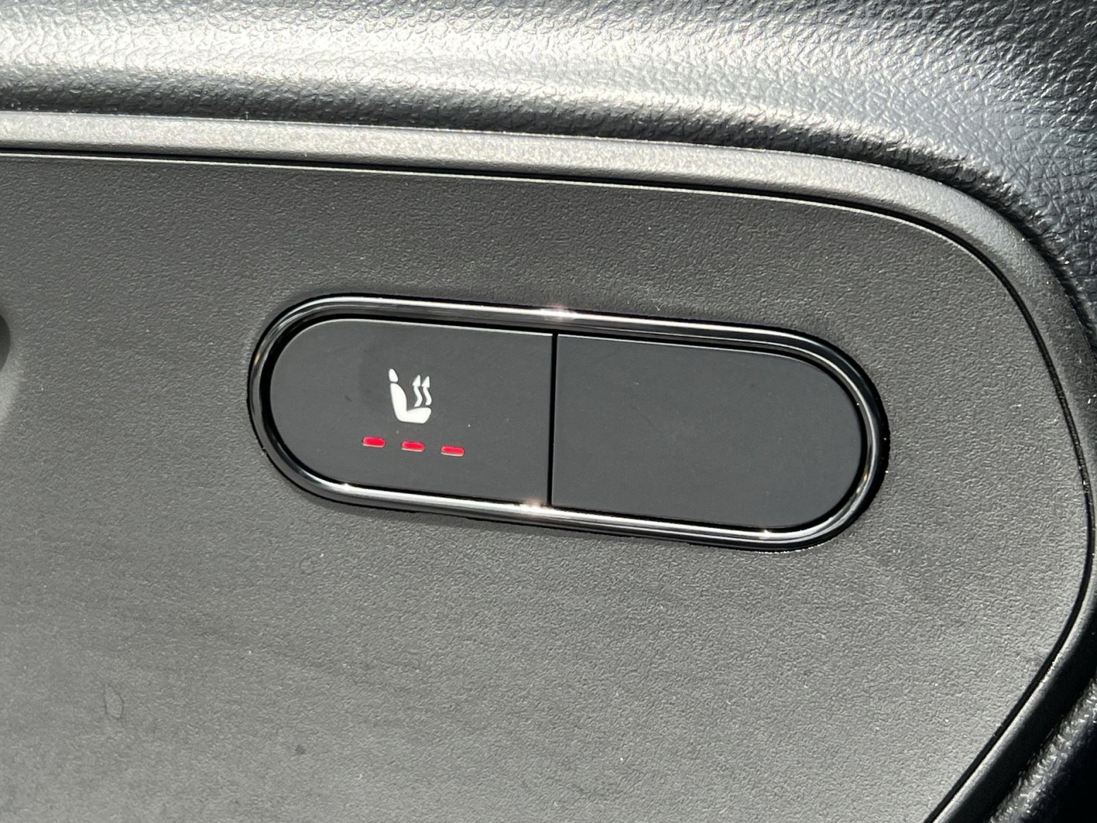 Used 2024 Mercedes-Benz Sprinter 2500 image 35