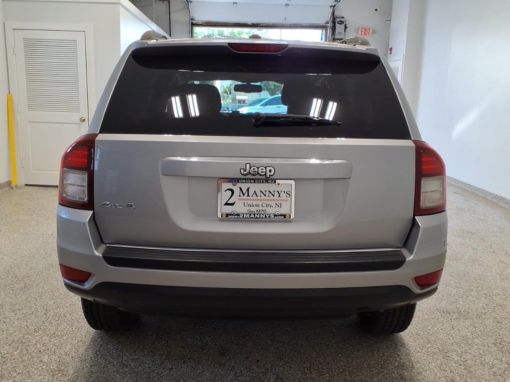 Used 2016 Jeep Compass Sport w/ Power Value Group AWD/4WD image 5
