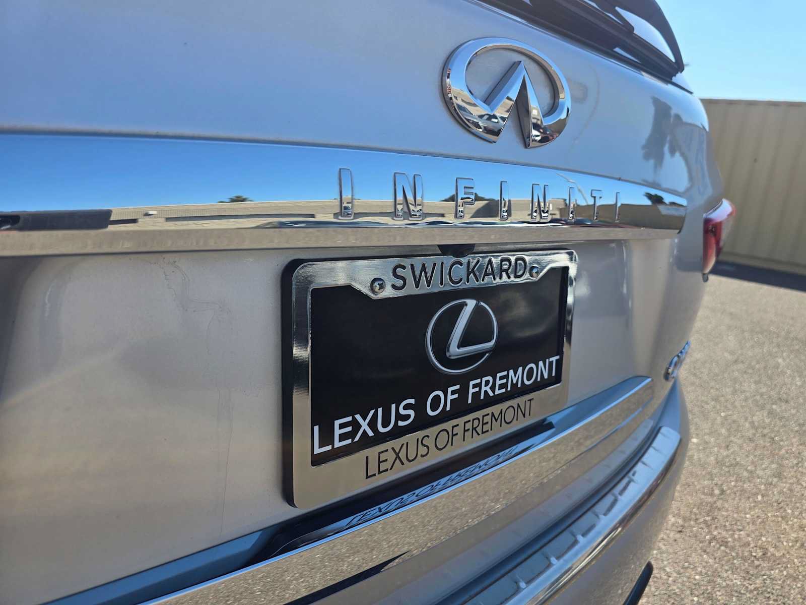 Used 2015 INFINITI QX60 Luxe w/ Premium Plus Package AWD/4WD image 16