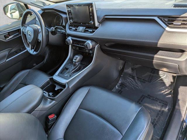 Used 2020 Toyota RAV4 XLE Premium image 22