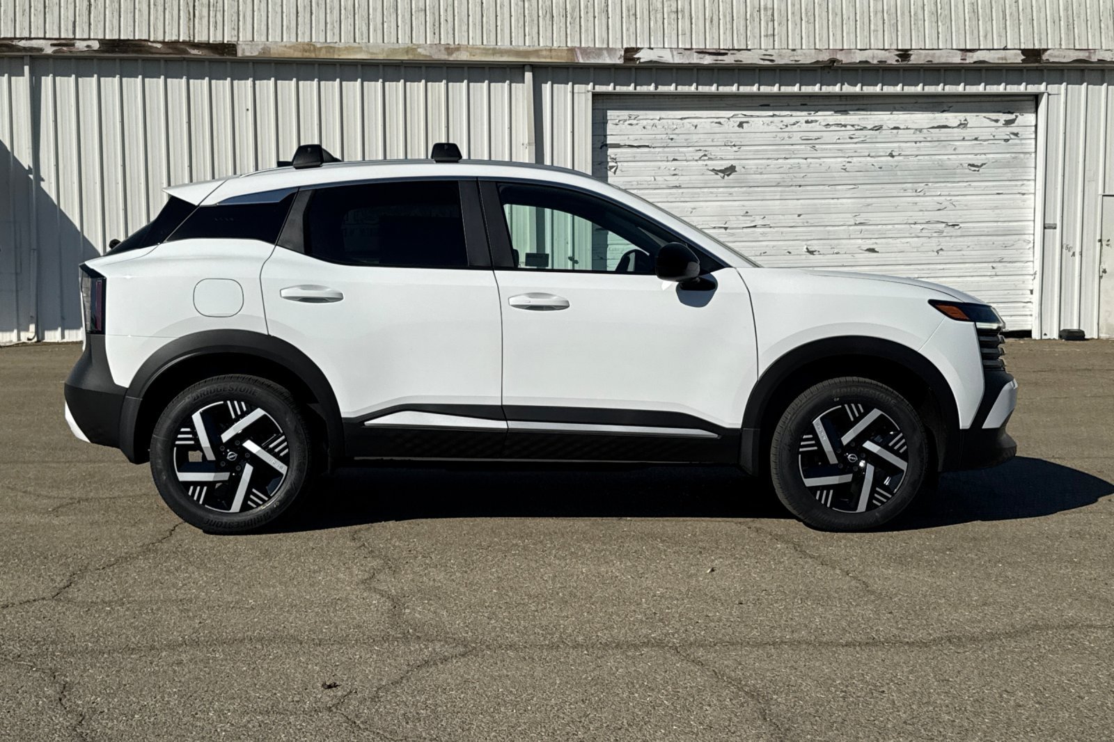New 2027 Nissan Kicks SV FWD image 3