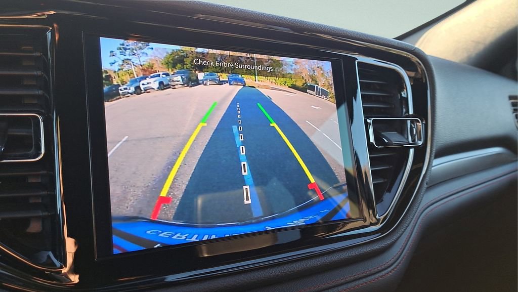 Used 2024 Dodge Durango GT image 23