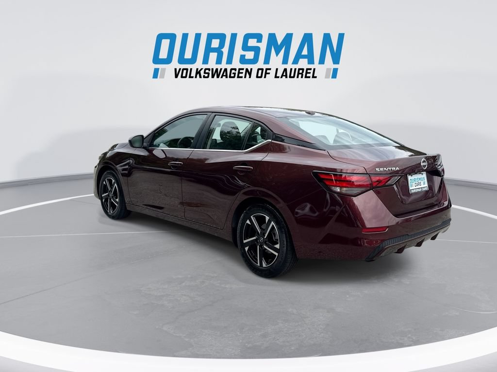 Used 2025 Nissan Sentra SV FWD image 6