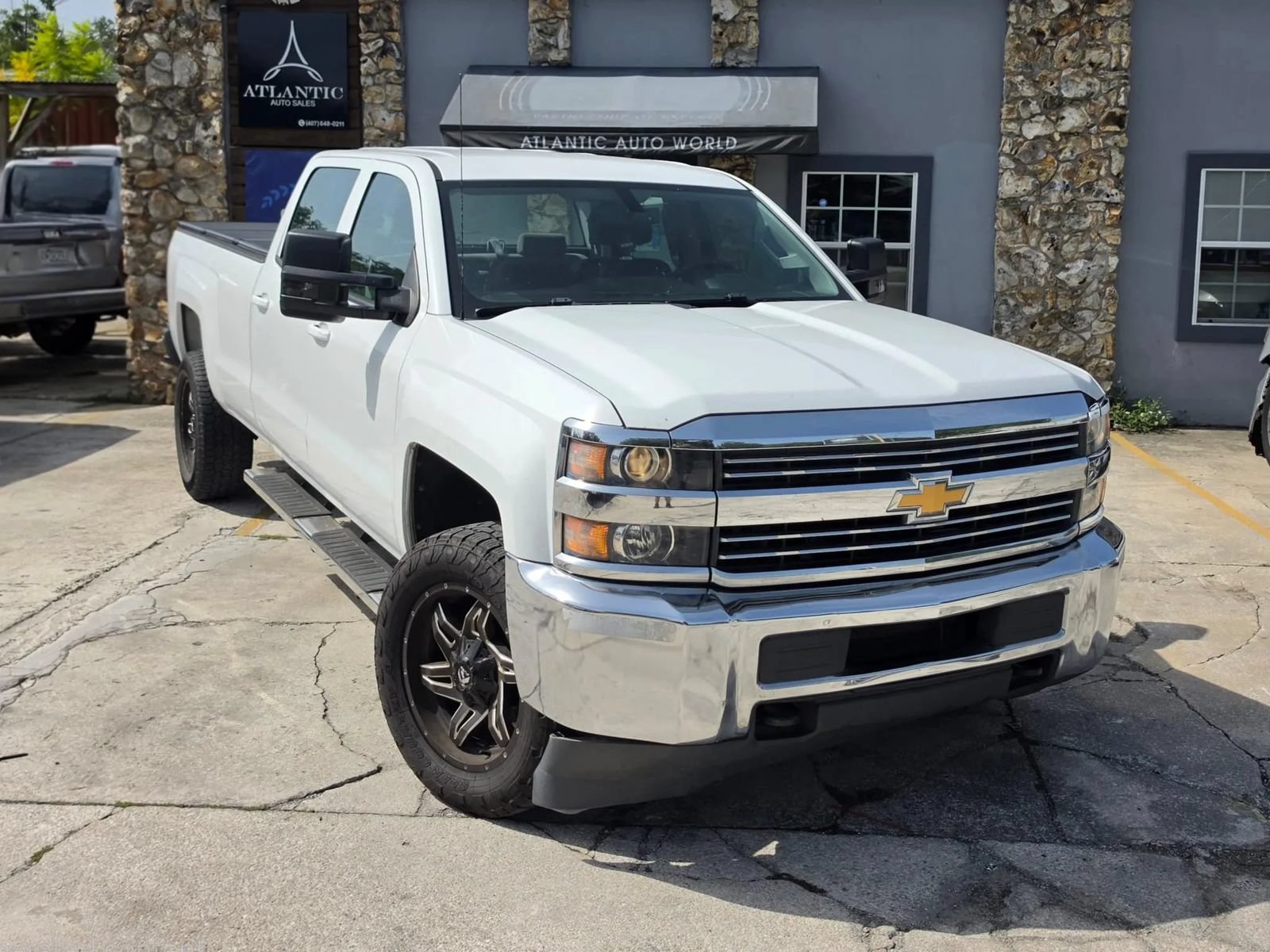 Used 2018 Chevrolet Silverado 2500 W/T w/ WT Fleet Convenience Package RWD image 3