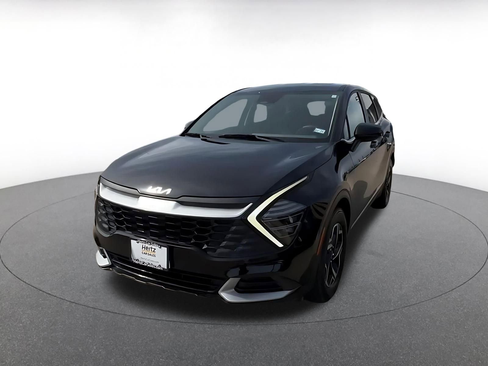 Used 2025 Kia Sportage LX image 7