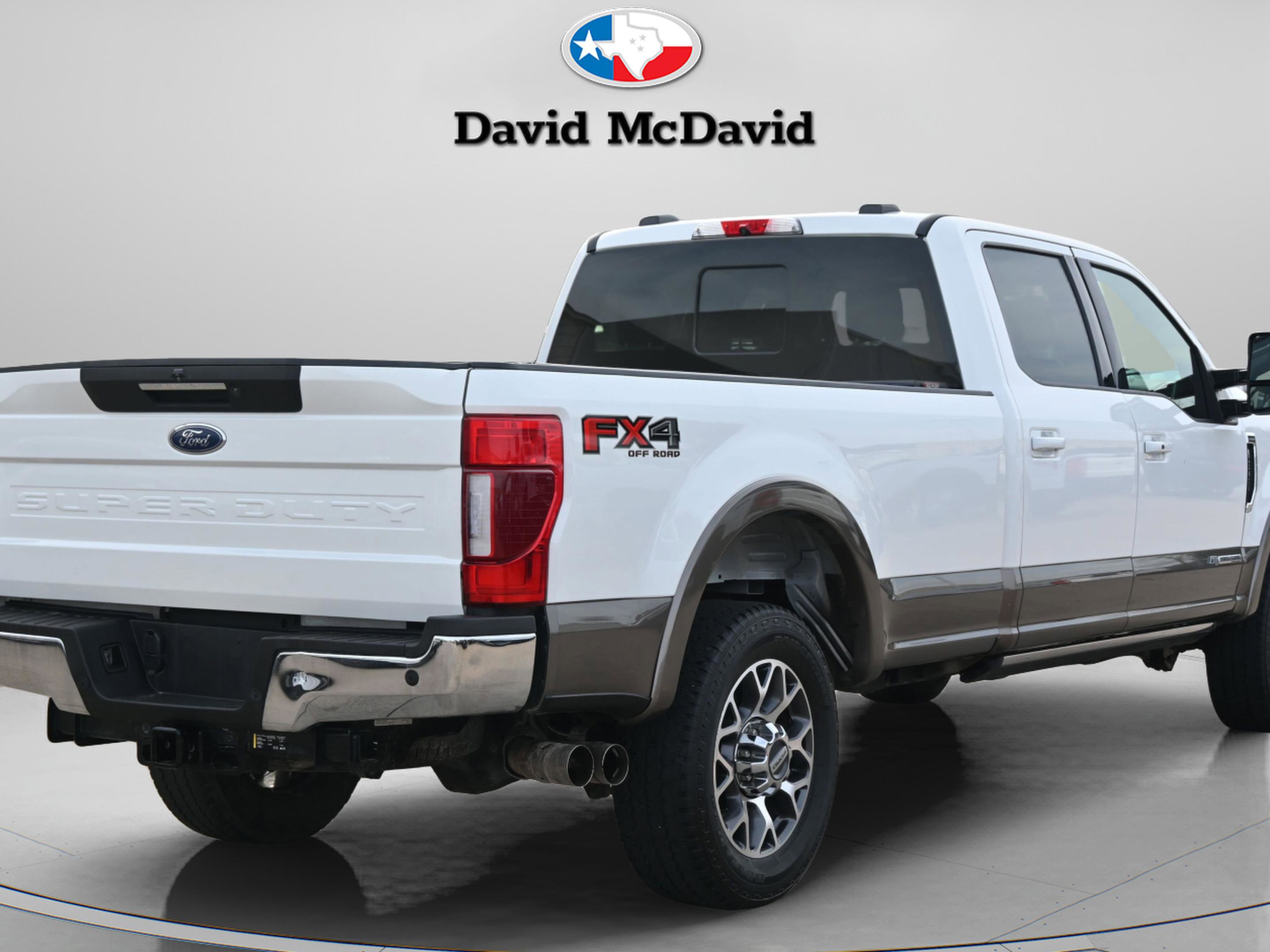 Certified 2022 Ford F350 Lariat w/ Lariat Ultimate Package image 32