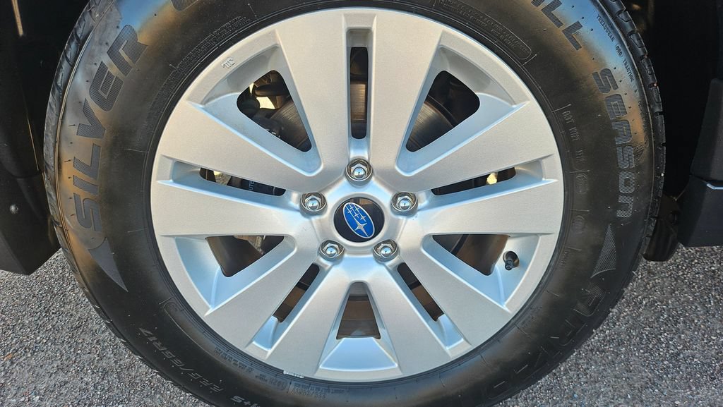 Used 2017 Subaru Outback 2.5i Premium AWD/4WD image 17