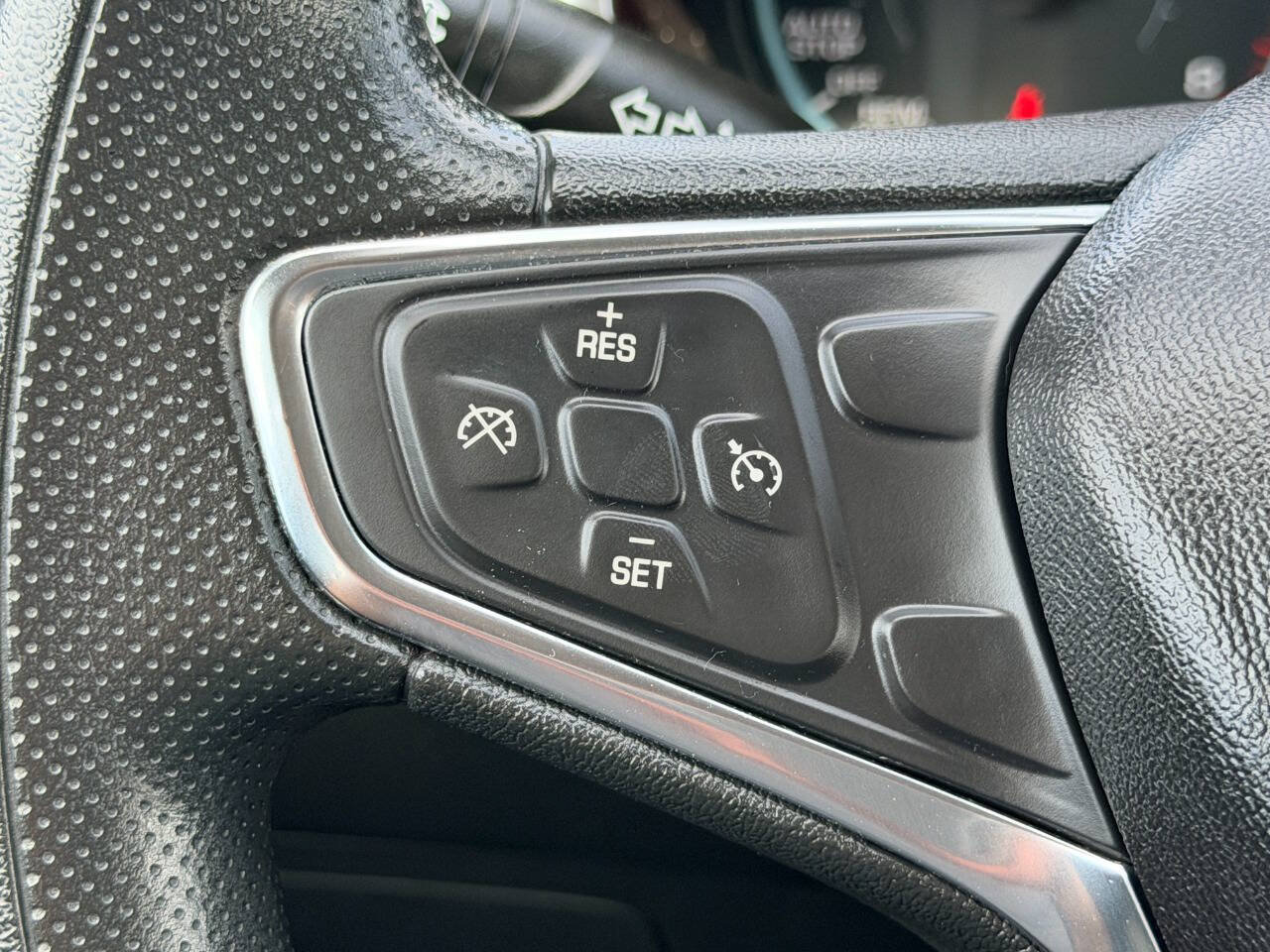 Used 2019 Chevrolet Malibu LT FWD image 32