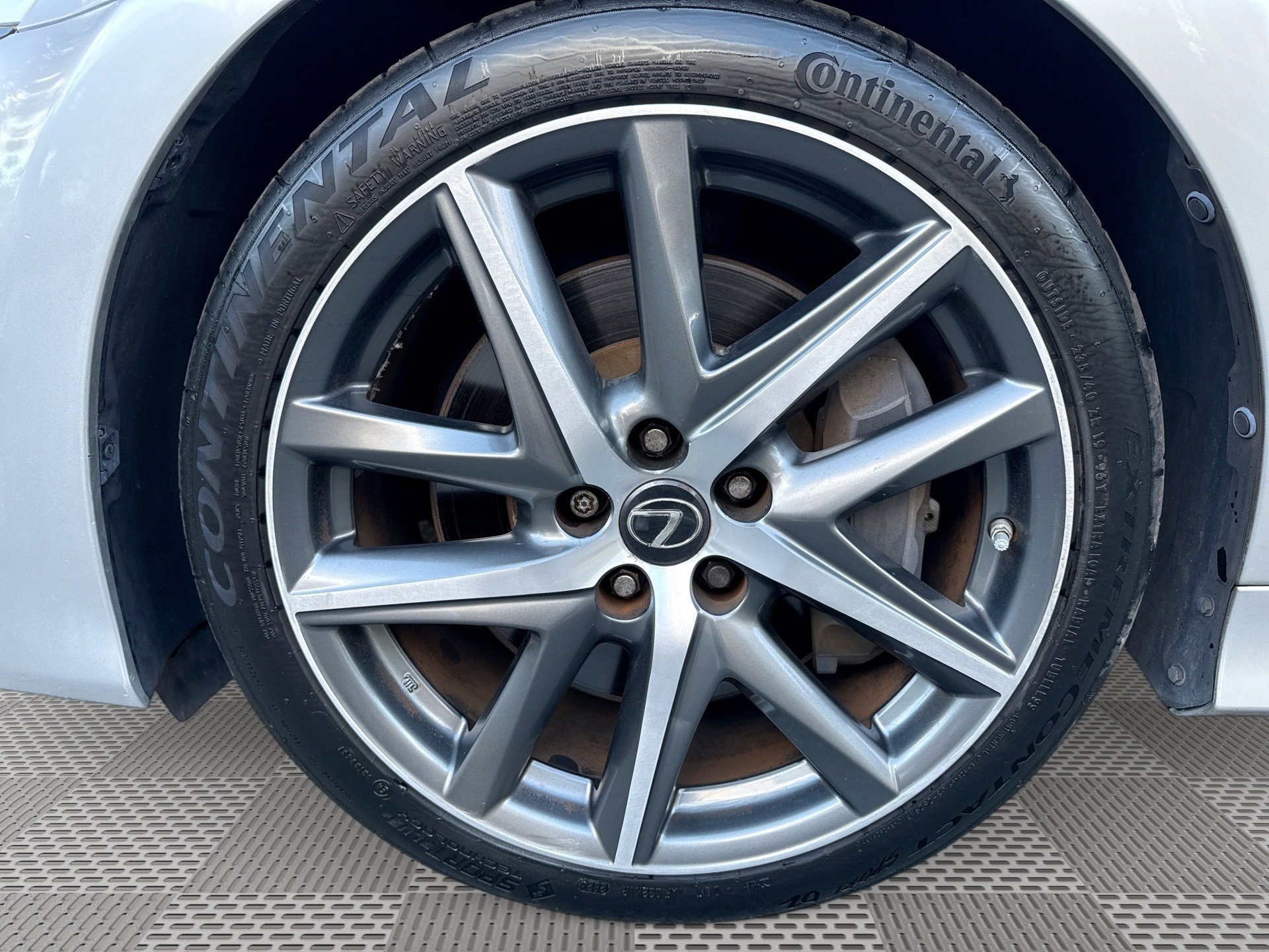 Used 2017 Lexus GS 350 F Sport RWD image 19