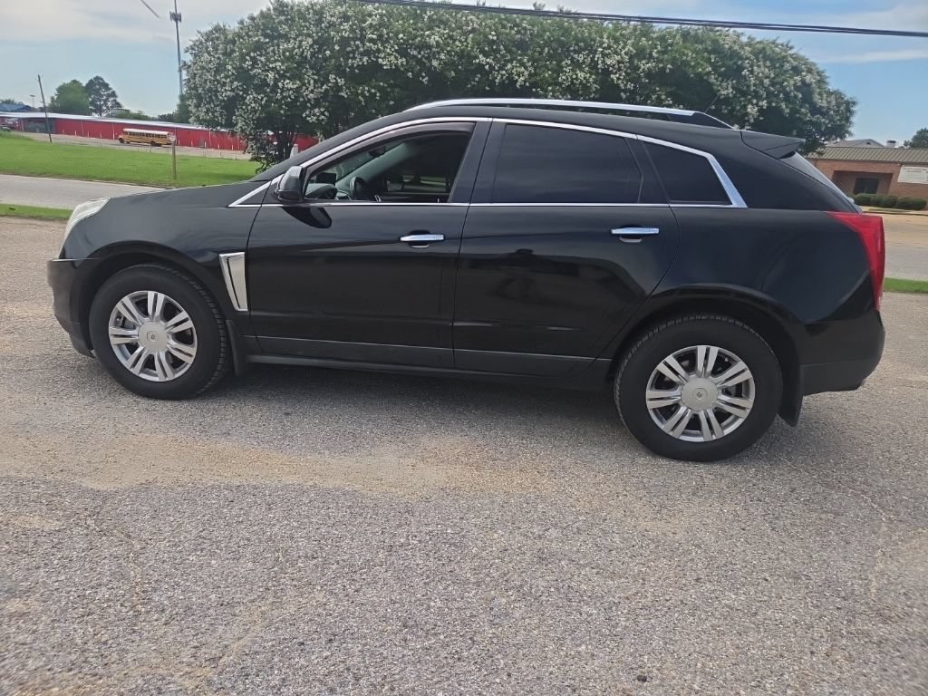 Used 2016 Cadillac SRX Luxury w/ Driver Awareness Package AWD/4WD image 6