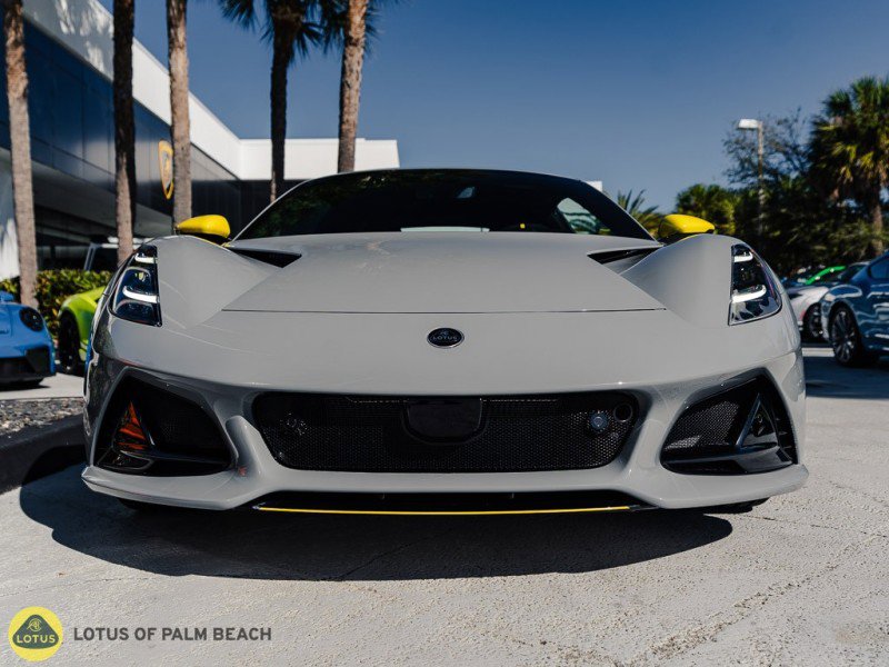 Used 2026 Lotus Emira SE RWD image 5