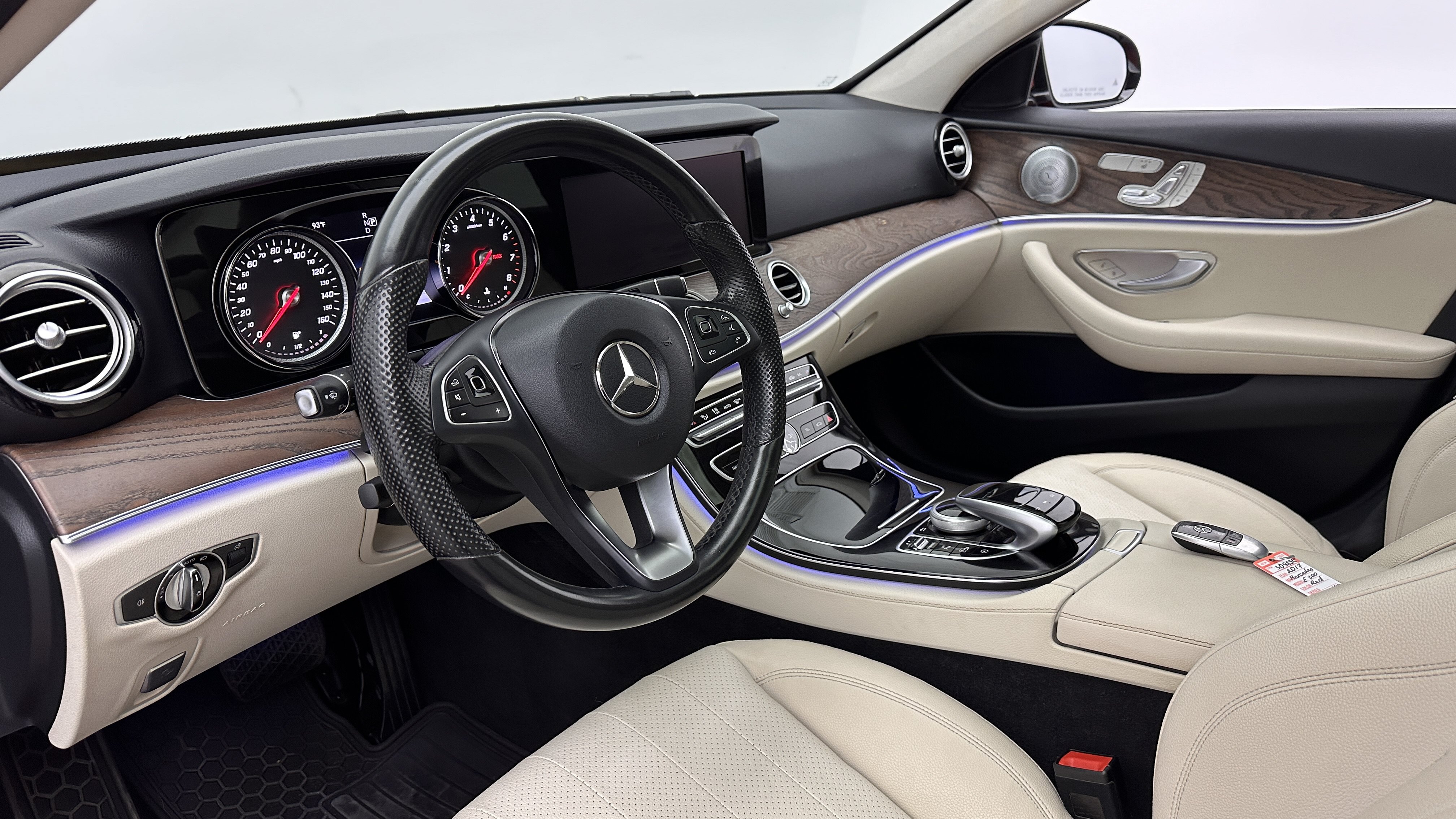 Used 2017 Mercedes-Benz E 300 image 11