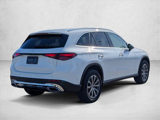 Used 2026 Mercedes-Benz GLC 300 image 2