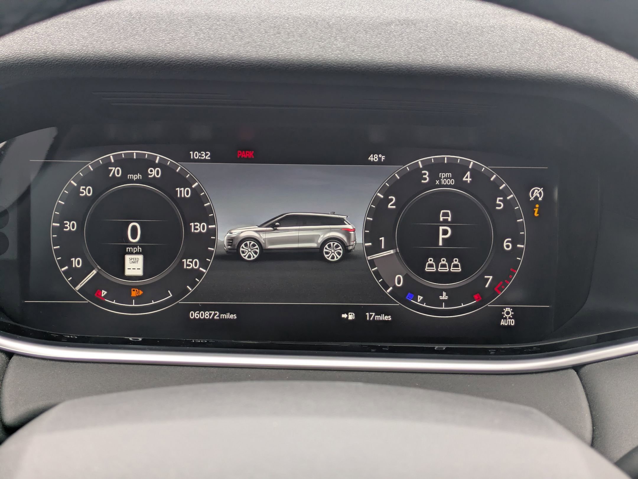 Used 2020 Land Rover Range Rover Evoque SE image 10