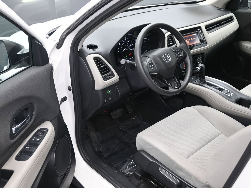 Used 2022 Honda HR-V LX image 11