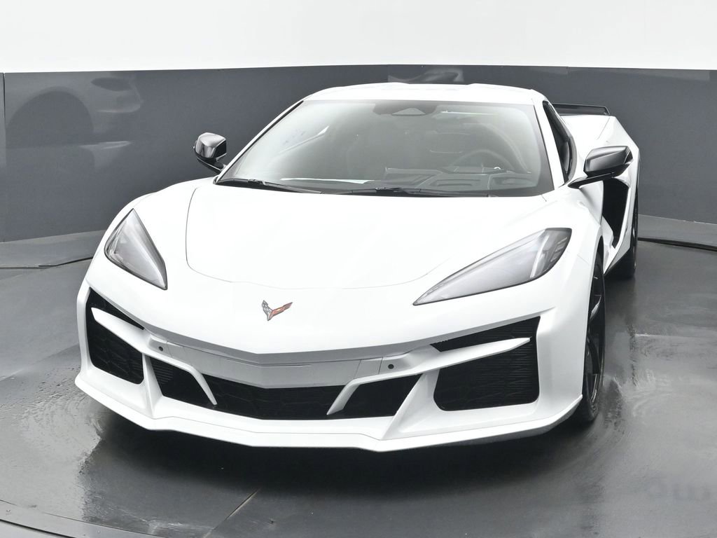 New 2026 Chevrolet Corvette E-Ray w/ ZER Performance Package image 4