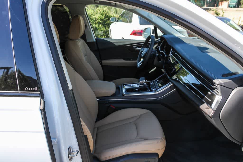 Used 2025 Audi Q7 3.0T Premium Plus w/ Premium Plus Package image 18
