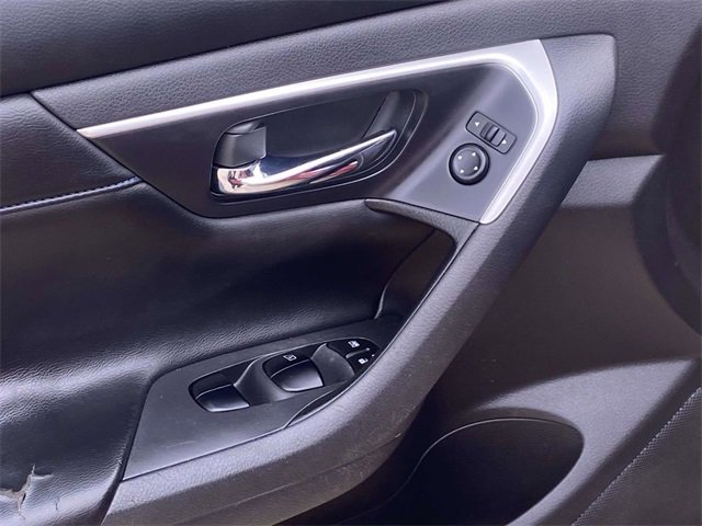 Used 2018 Nissan Altima 2.5 SR image 16