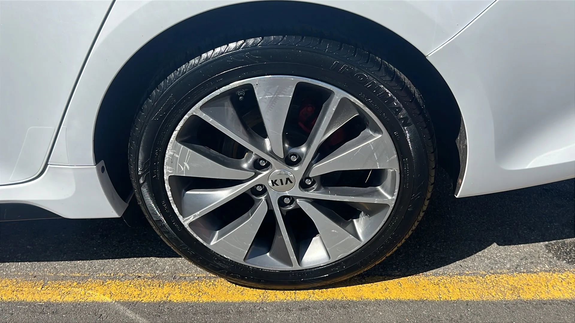 Used 2017 Kia Optima SX image 10