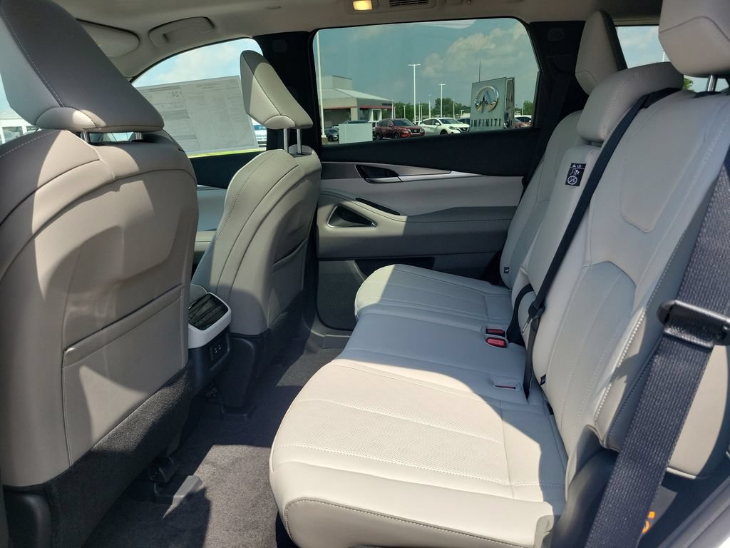 New 2027 INFINITI QX60 Luxe AWD/4WD image 14