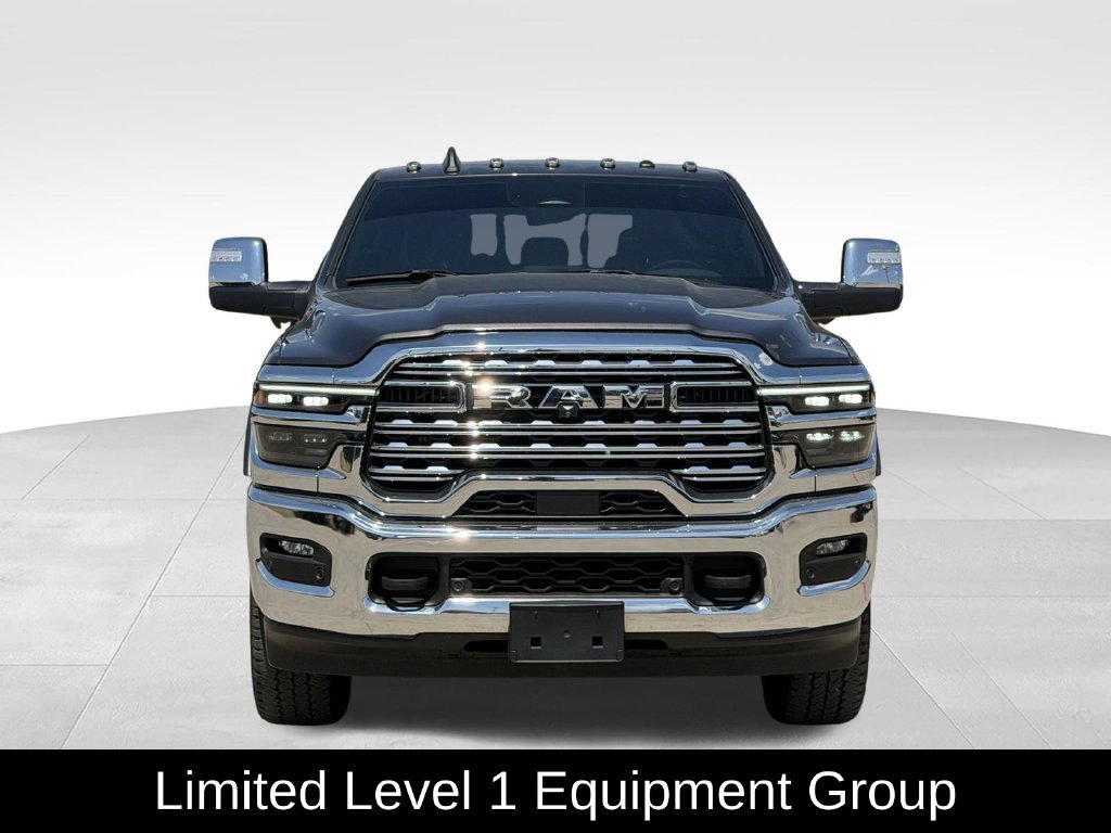 Used 2025 RAM 2500 Limited AWD/4WD image 3
