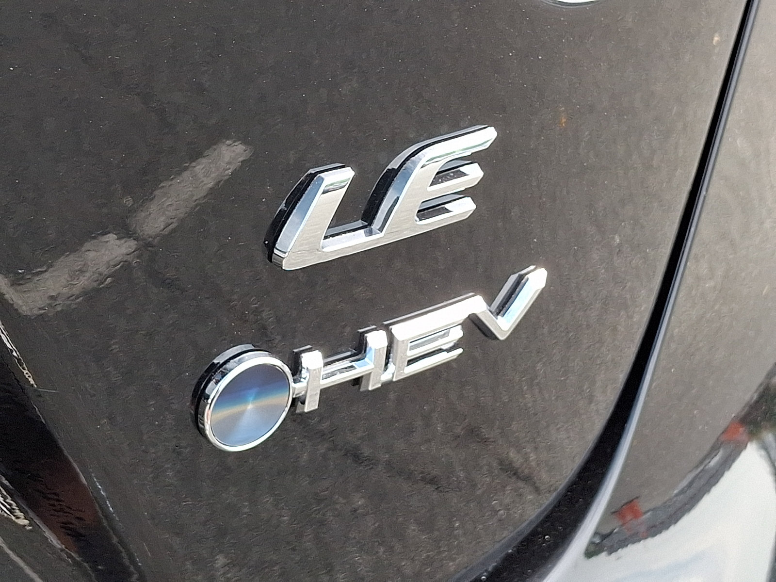Certified 2025 Toyota Corolla LE AWD/4WD image 31