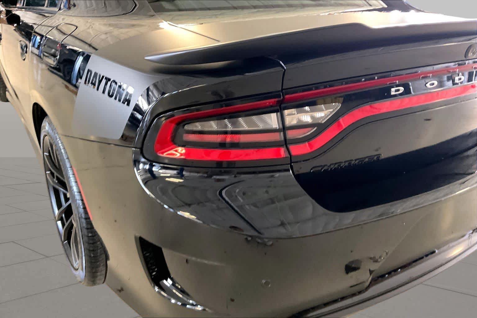 Used 2023 Dodge Charger Scat Pack w/ Daytona Edition Group RWD image 51
