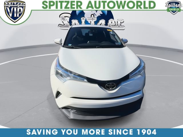 Used 2018 Toyota C-HR XLE image 3