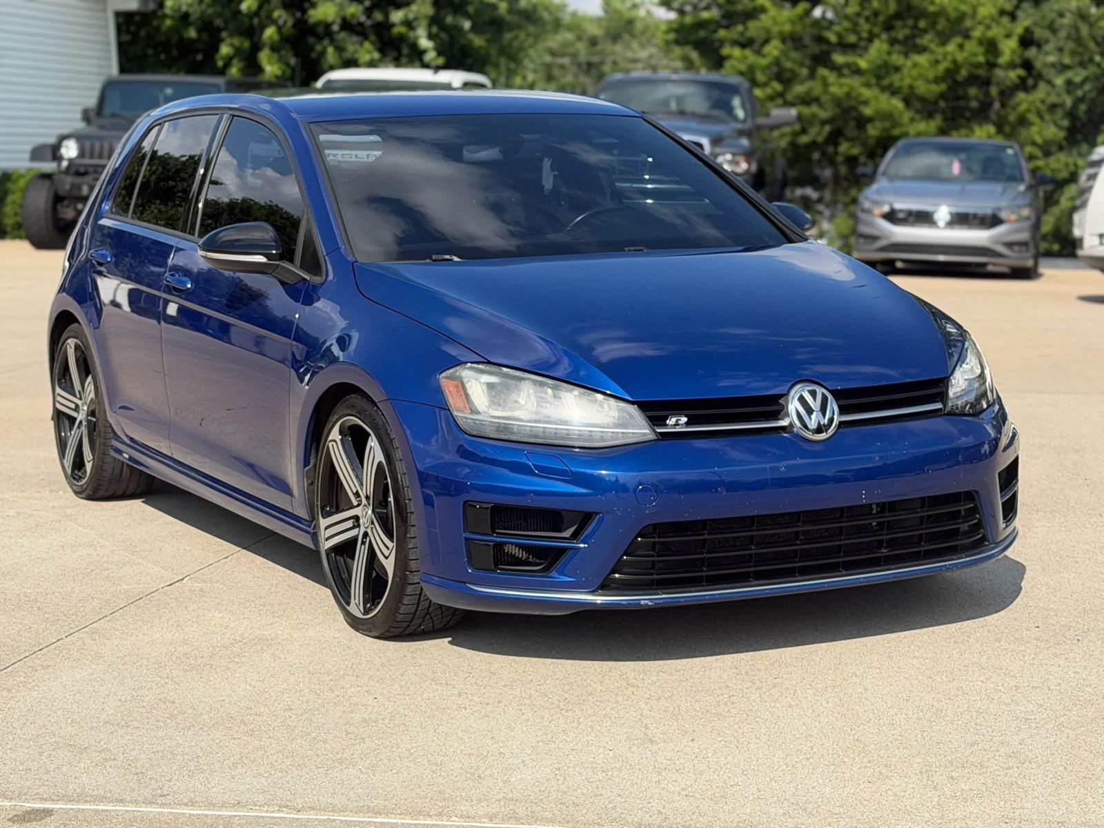 Used 2015 Volkswagen Golf R 4-Door AWD/4WD image 1