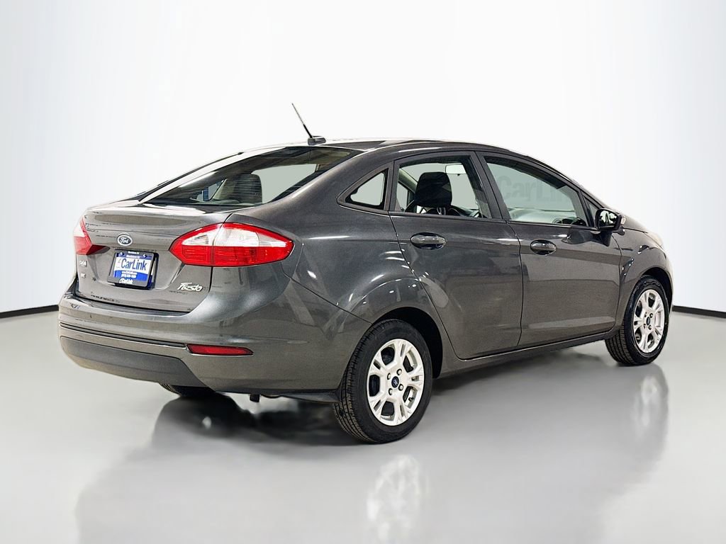 Used 2016 Ford Fiesta SE image 8