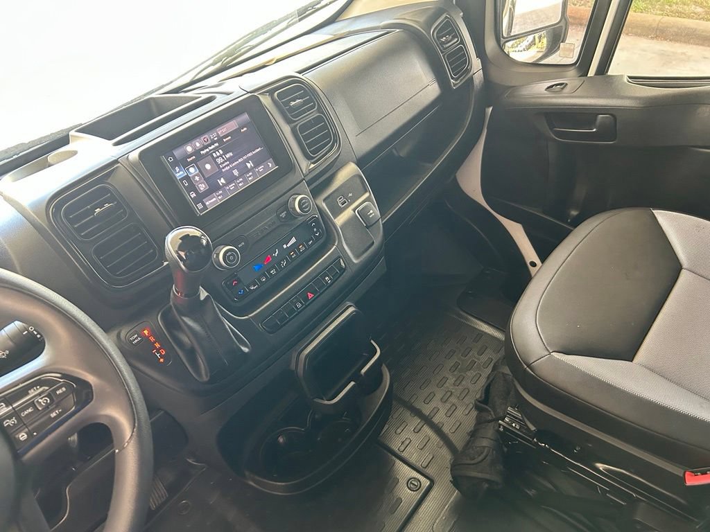 Used 2025 RAM ProMaster 2500 w/ Convenience Group FWD image 47