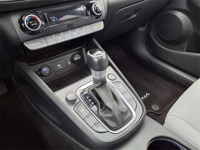 Used 2023 Hyundai Kona Limited image 26