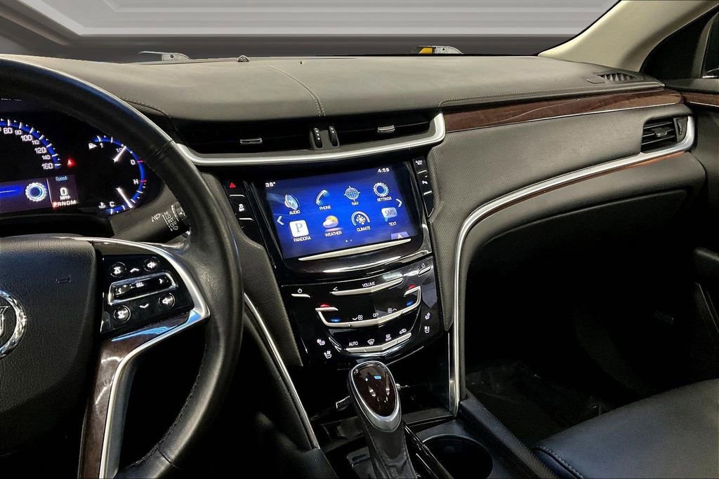 Used 2015 Cadillac XTS Luxury image 9