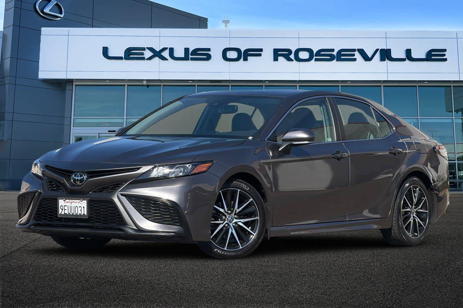 Used 2023 Toyota Camry SE w/ Audio Upgrade Package