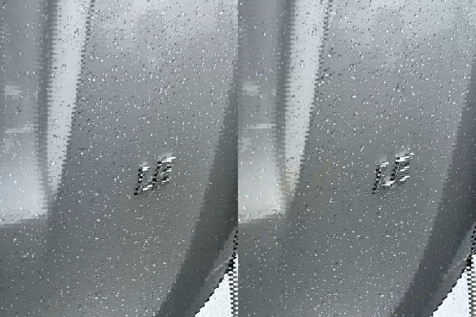 Used 2017 Toyota RAV4 LE FWD image 21